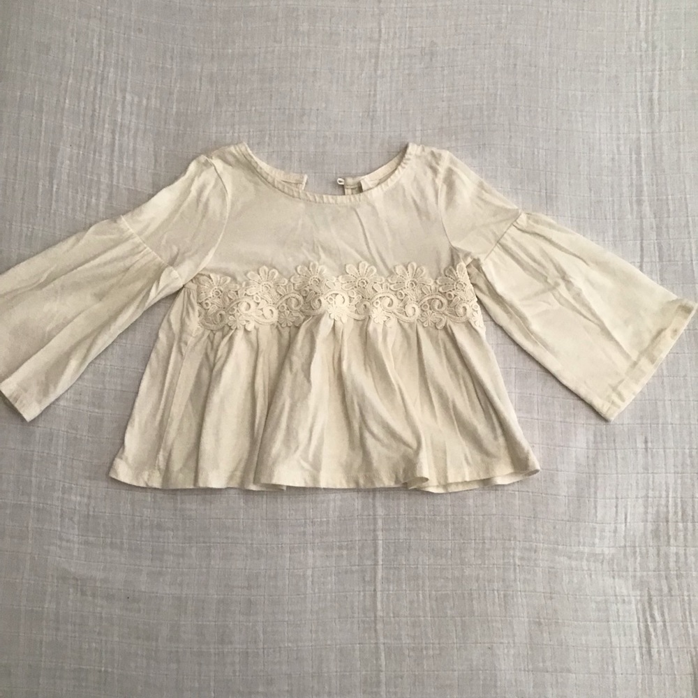 BabyGap Bell sleeve top, Ivory, Size 3T